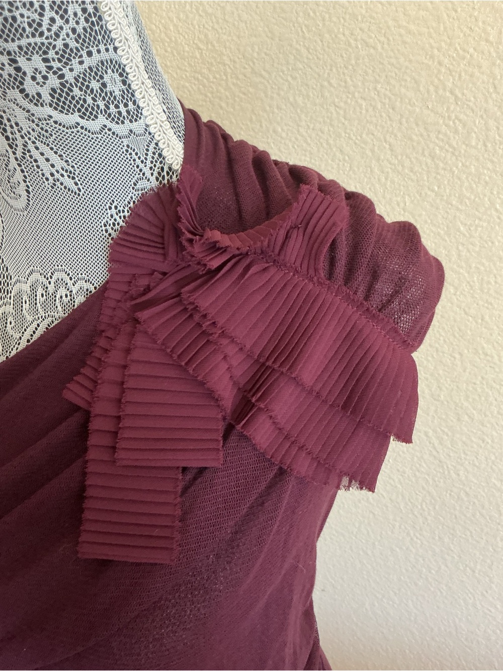 Anthropologie Deletta Burgundy Asymmetrical Off The Shoulder Mesh Top - Picture 2 of 10